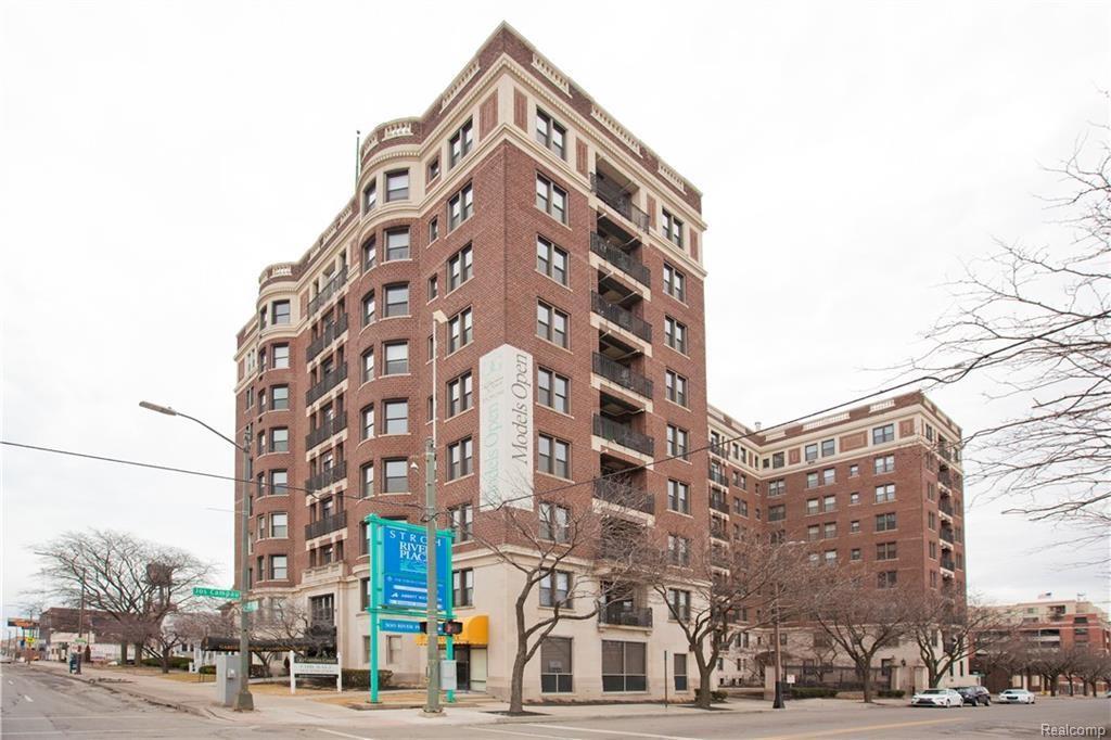 2900 Jefferson Ave - Photo 1
