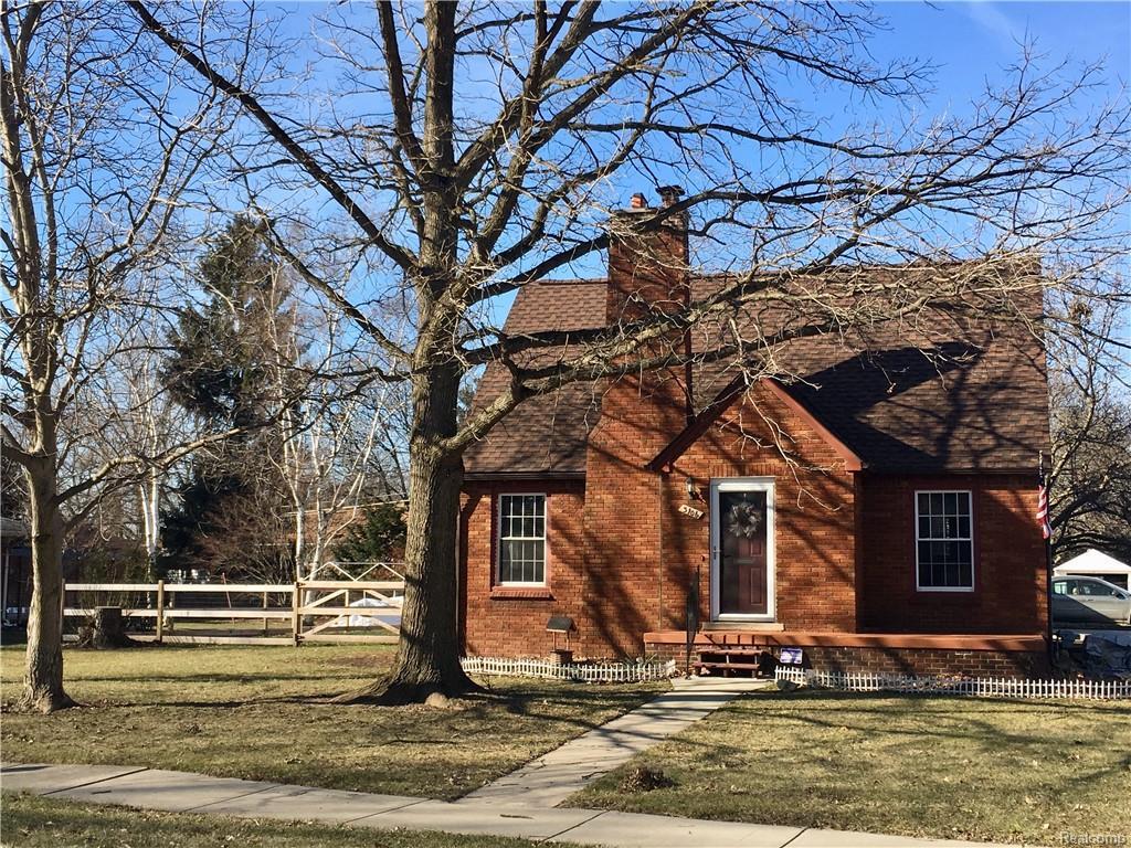 3106 Winifred St - Photo 1