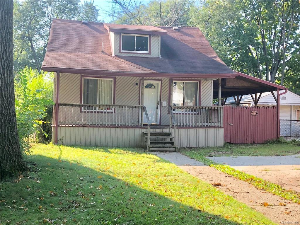 9551 Parkway St - Photo 1