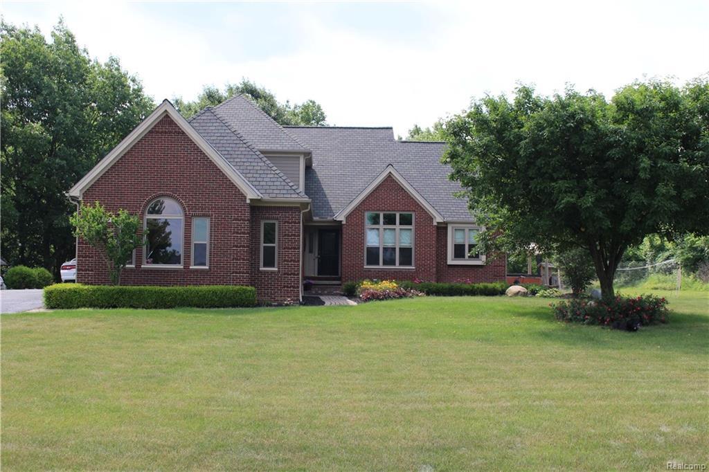 4097 Carriage Hill Dr - Photo 1