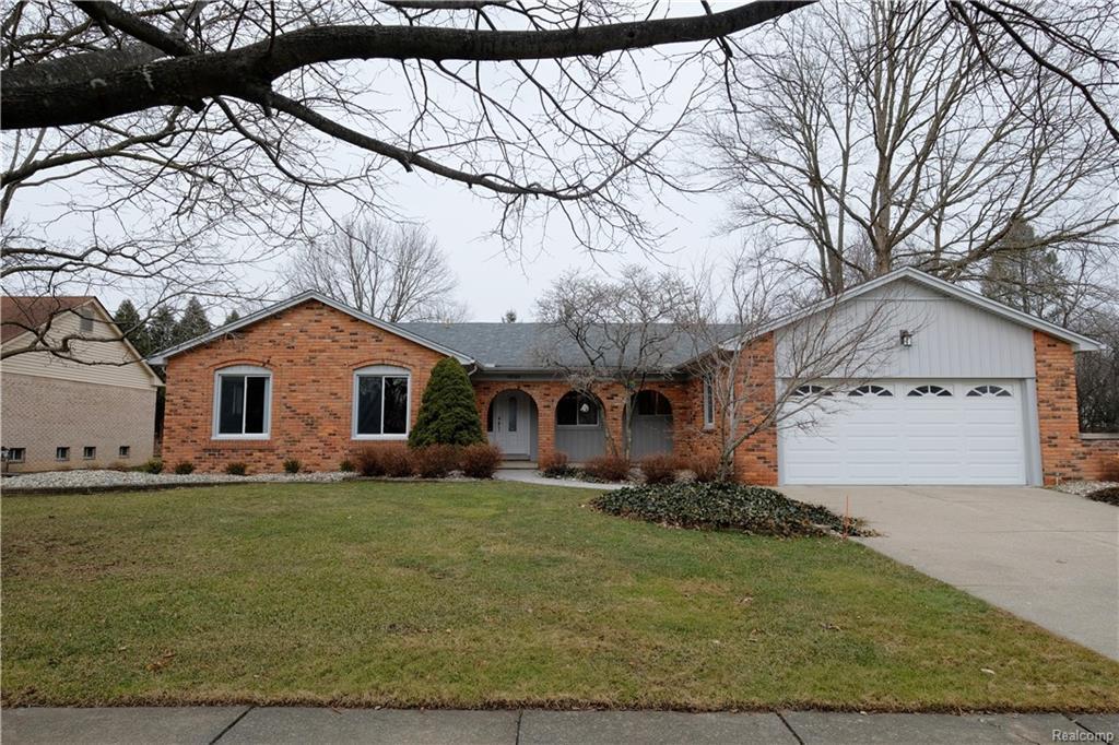45164 Riveredge Dr - Photo 1