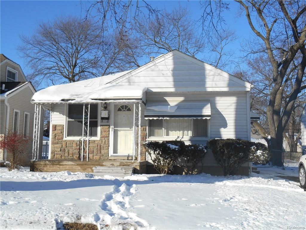 24636 Penn St - Photo 1