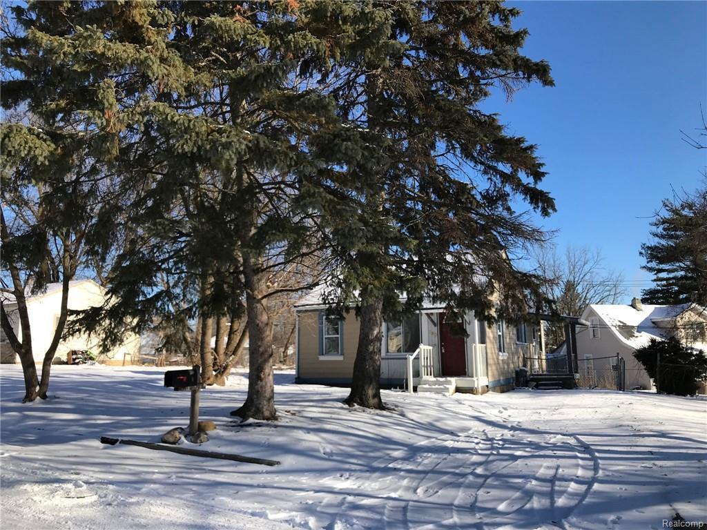 750 Bigham St - Photo 1