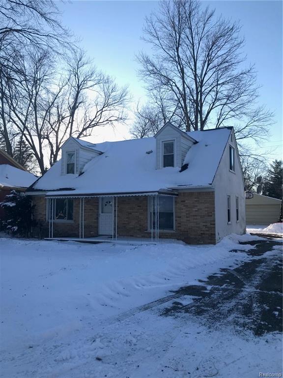 21533 Oxford Ave - Photo 1