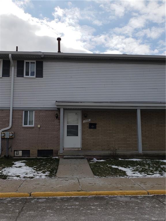 15386 Dupage Blvd - Photo 1
