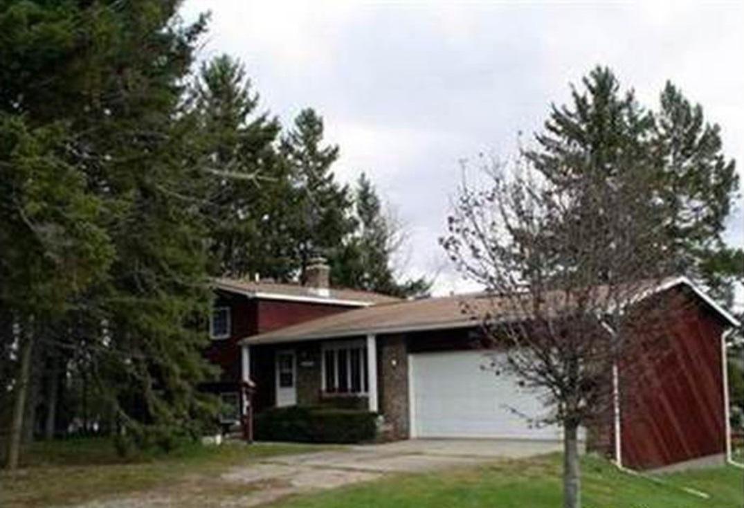 497 Mapleleaf - Photo 1