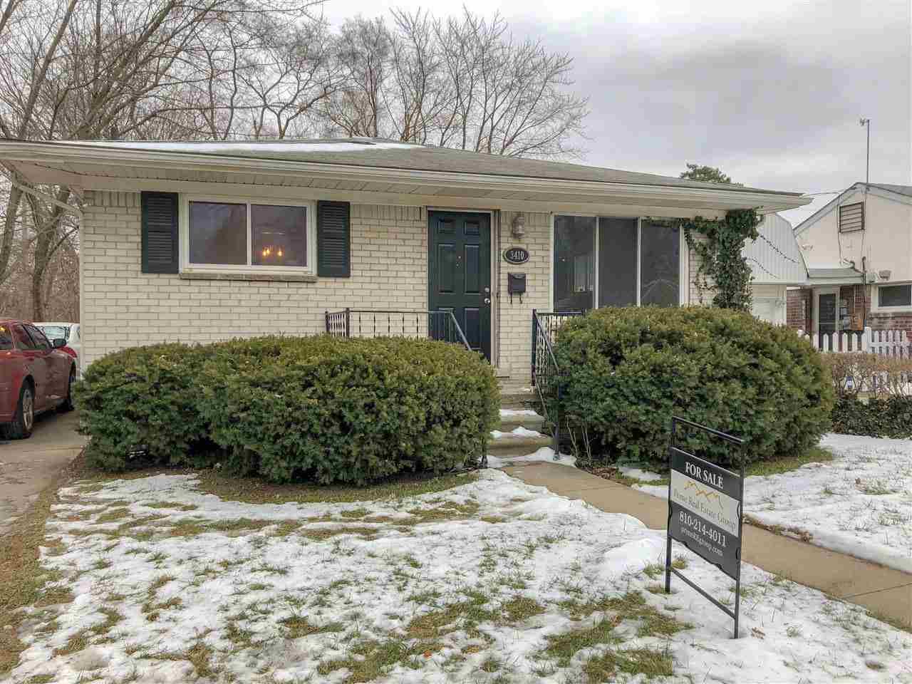 3410 Main - Photo 1