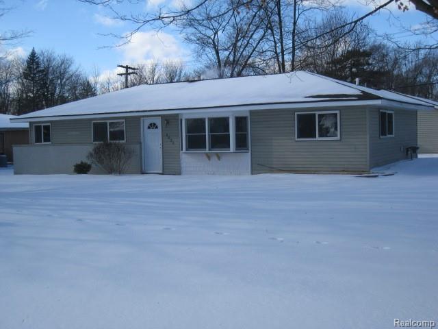 6634 Williams Lake Rd - Photo 1