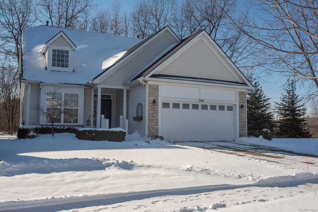 3800 Hillsdale Dr - Photo 1