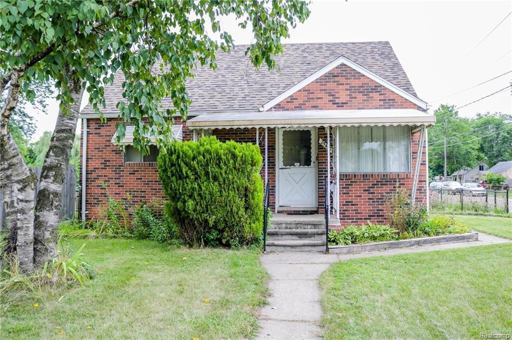 25410 Eureka Dr - Photo 1