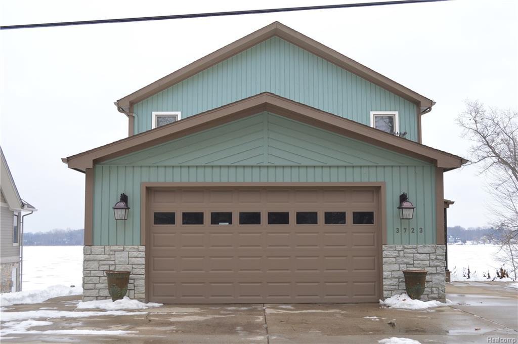 3723 Highcrest Dr - Photo 1