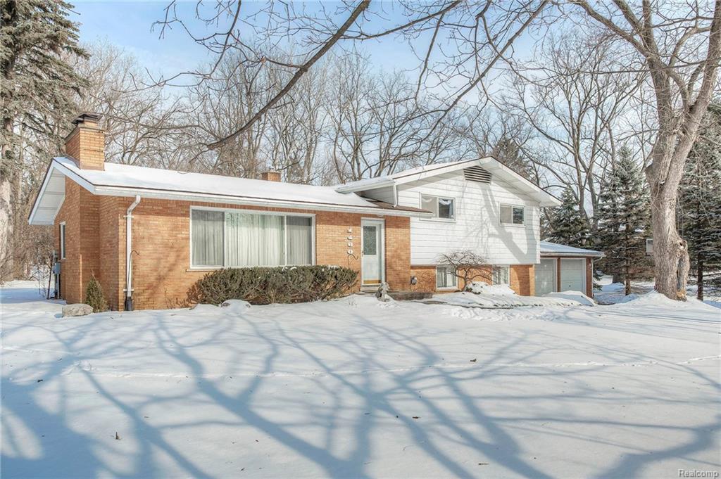 1460 Stockport Dr - Photo 1