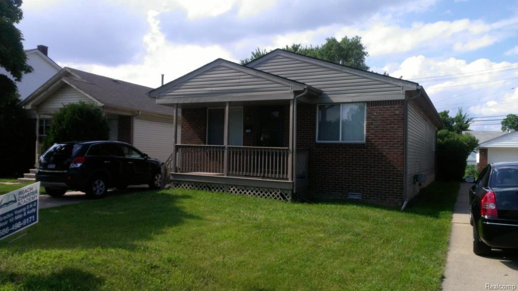 17551 10 MILE RD - Photo 1