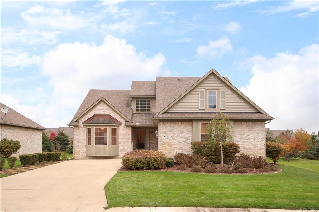 36323 Fairway Dr - Photo 1