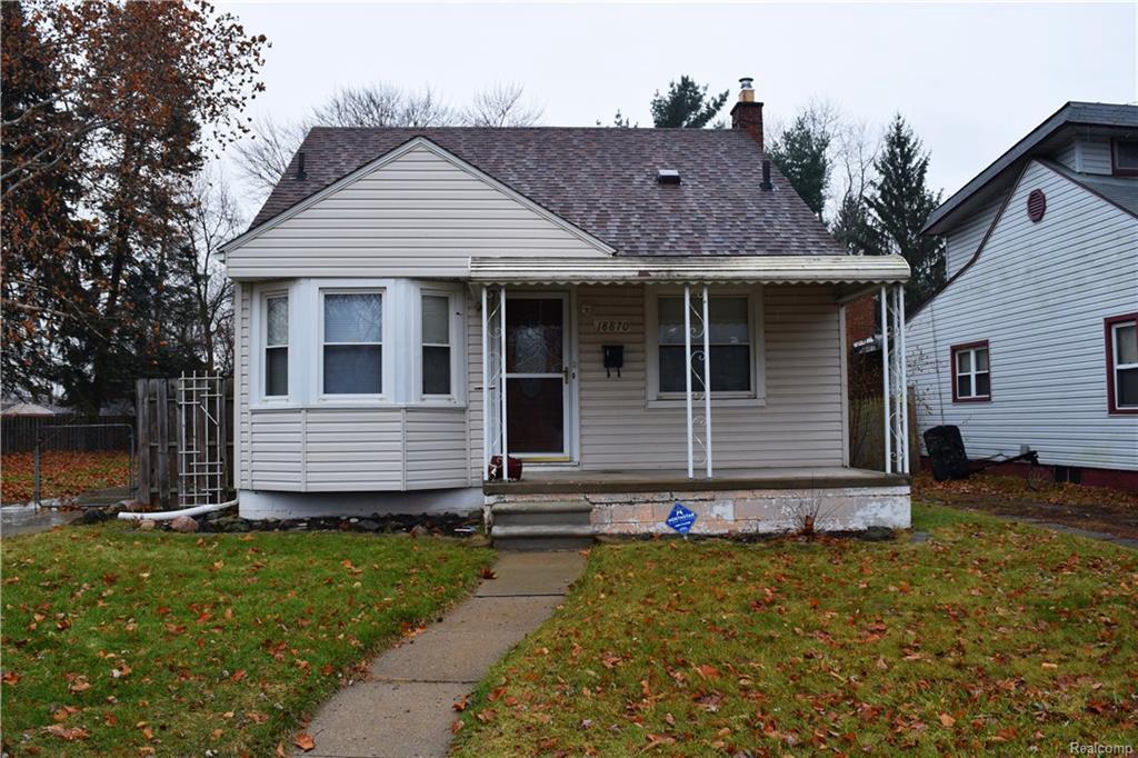 18870 Glenmore - Photo 1