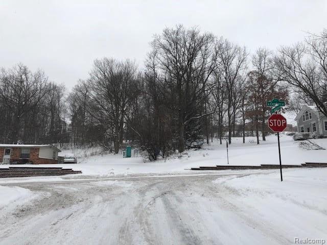 Center St - Photo 1