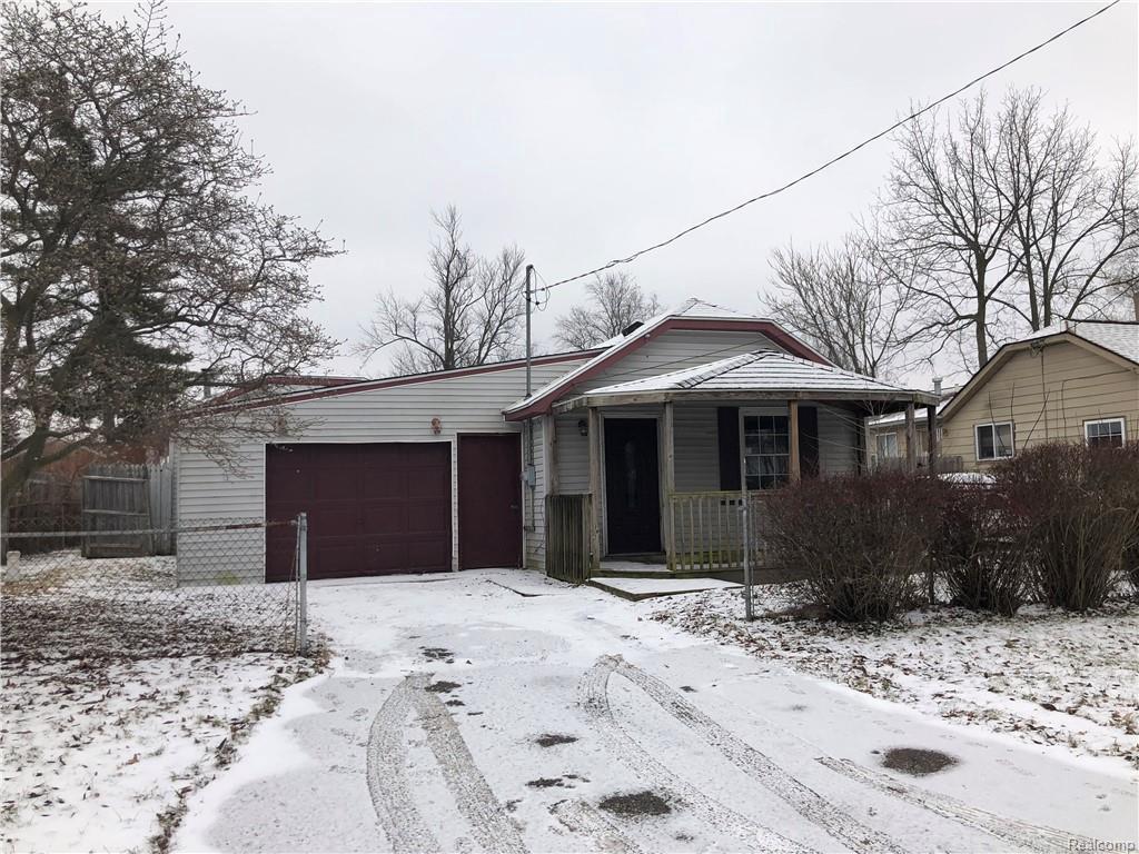 1045 Boatfield Ave - Photo 1