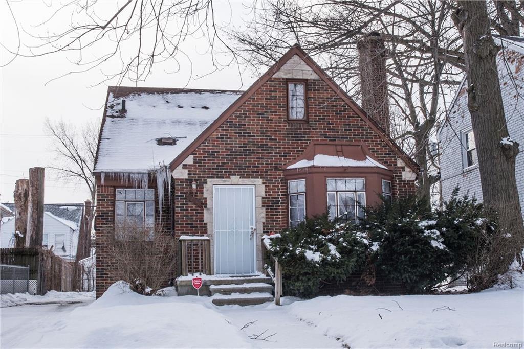 5219 Three Mile Dr - Photo 1