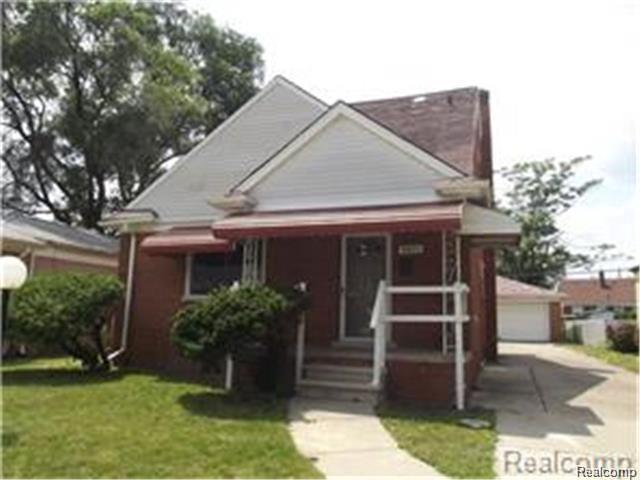 19975 Wisconsin St - Photo 1