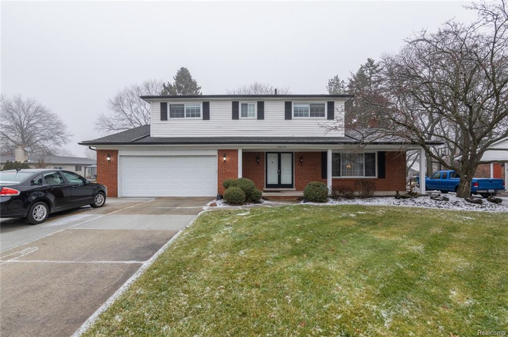 53374 Cheshire Dr - Photo 1