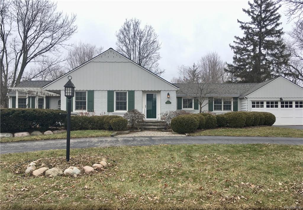 1842 Greenleaf Dr - Photo 1