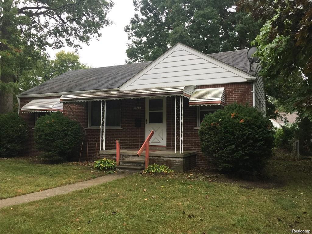 1044 Robert Ave - Photo 1