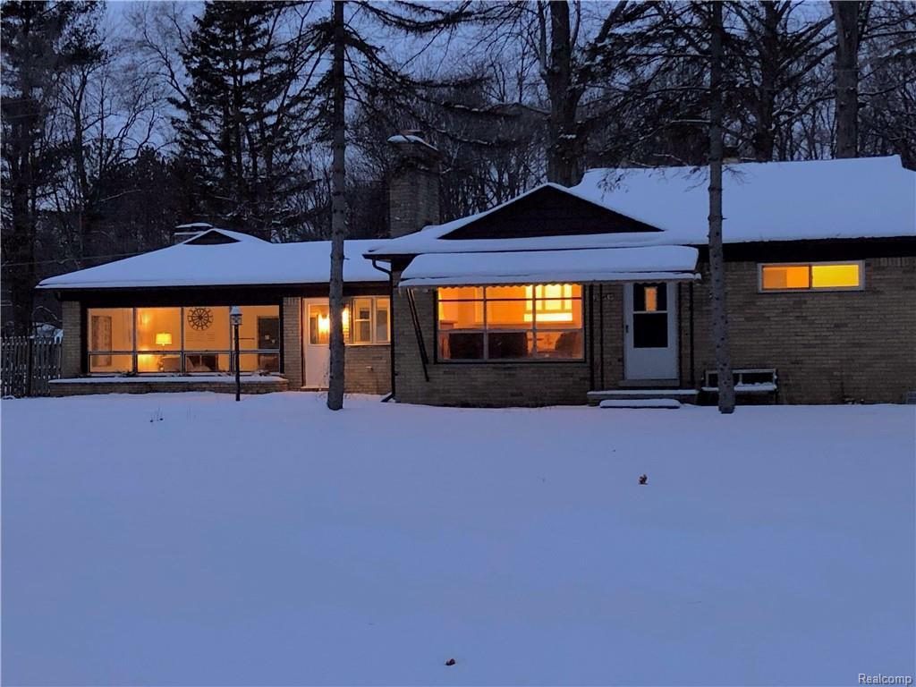 15849 Merriman Rd - Photo 1