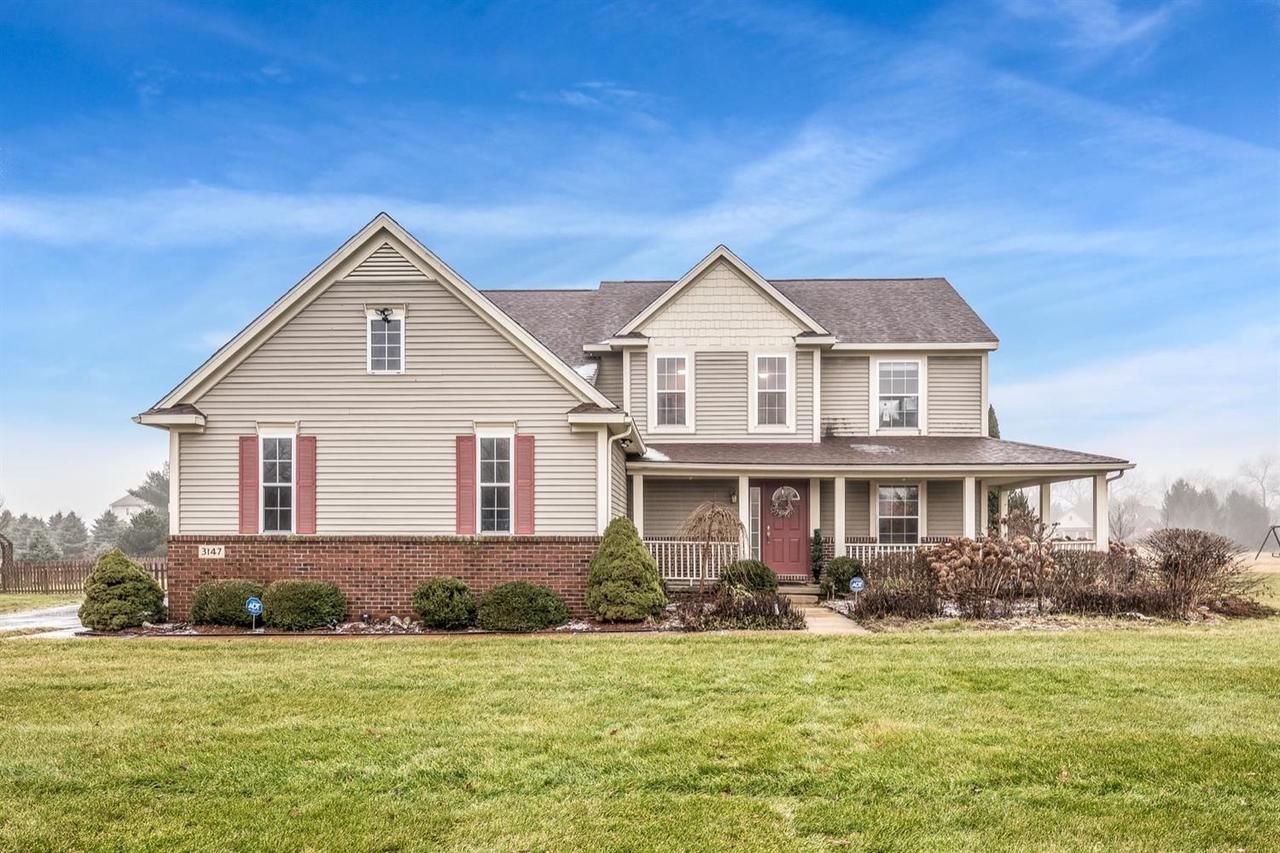 3147 Sandhill Dr - Photo 1