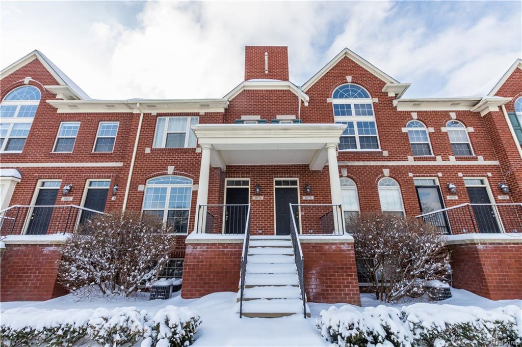 3070 Camden Dr - Photo 1