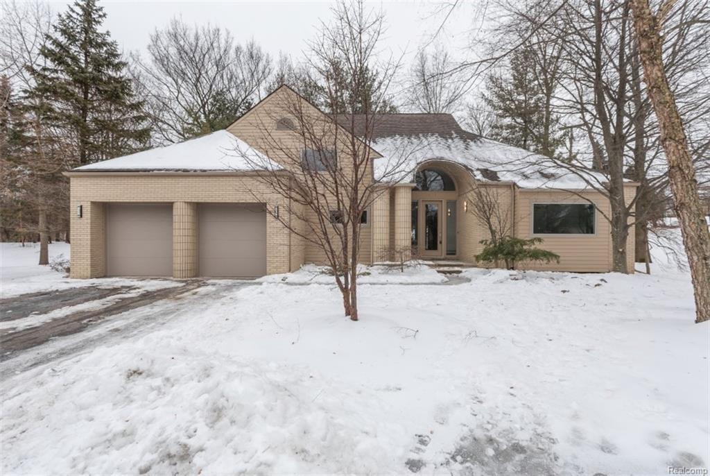 1605 Franklin Hills Dr - Photo 1