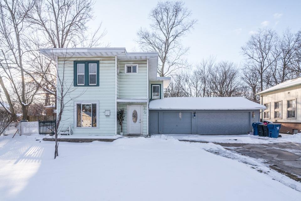 2570 Hawks Rd - Photo 1
