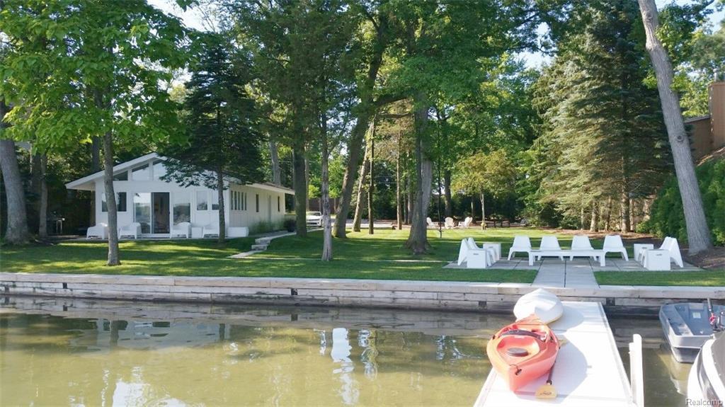 7126 Hatchery Rd - Photo 1