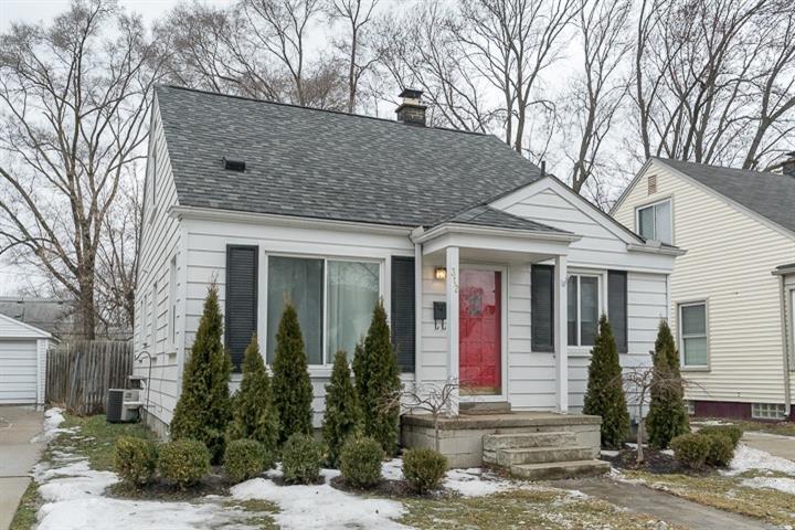 312 Edison Ave - Photo 1