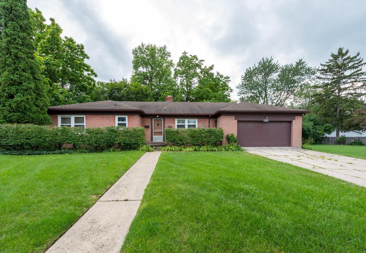 1808 Cayuga Pl - Photo 1