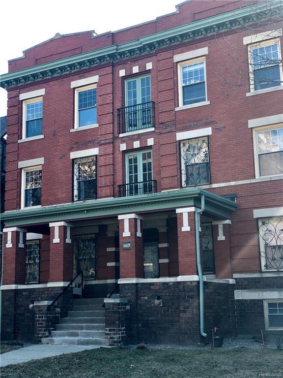 469 Willis St - Photo 1