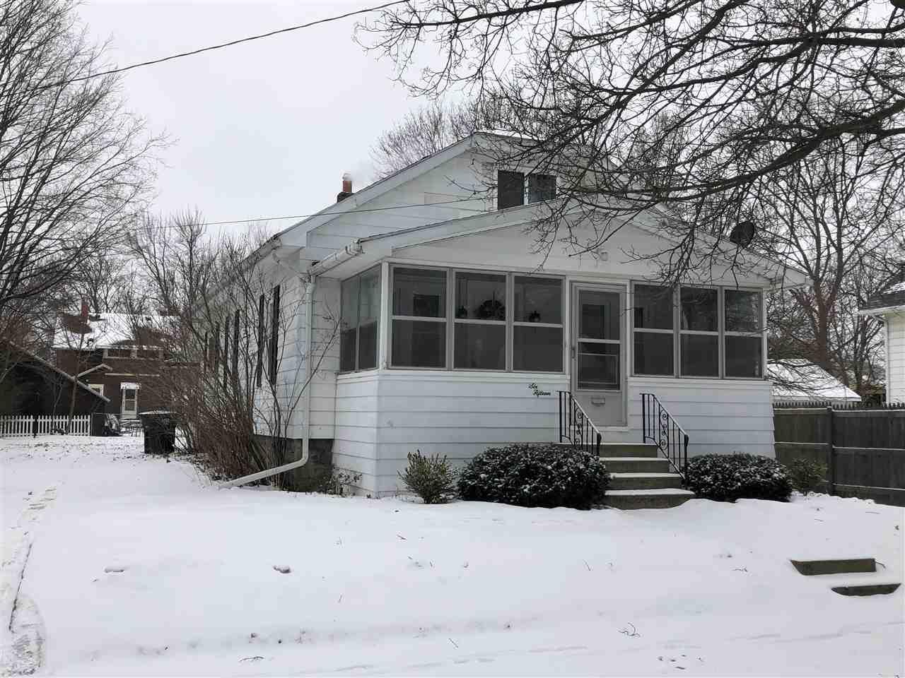615 Madison St - Photo 1