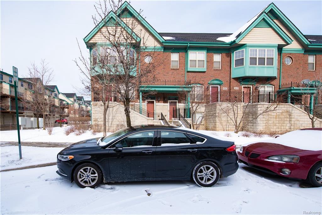55 Winder St - Photo 1