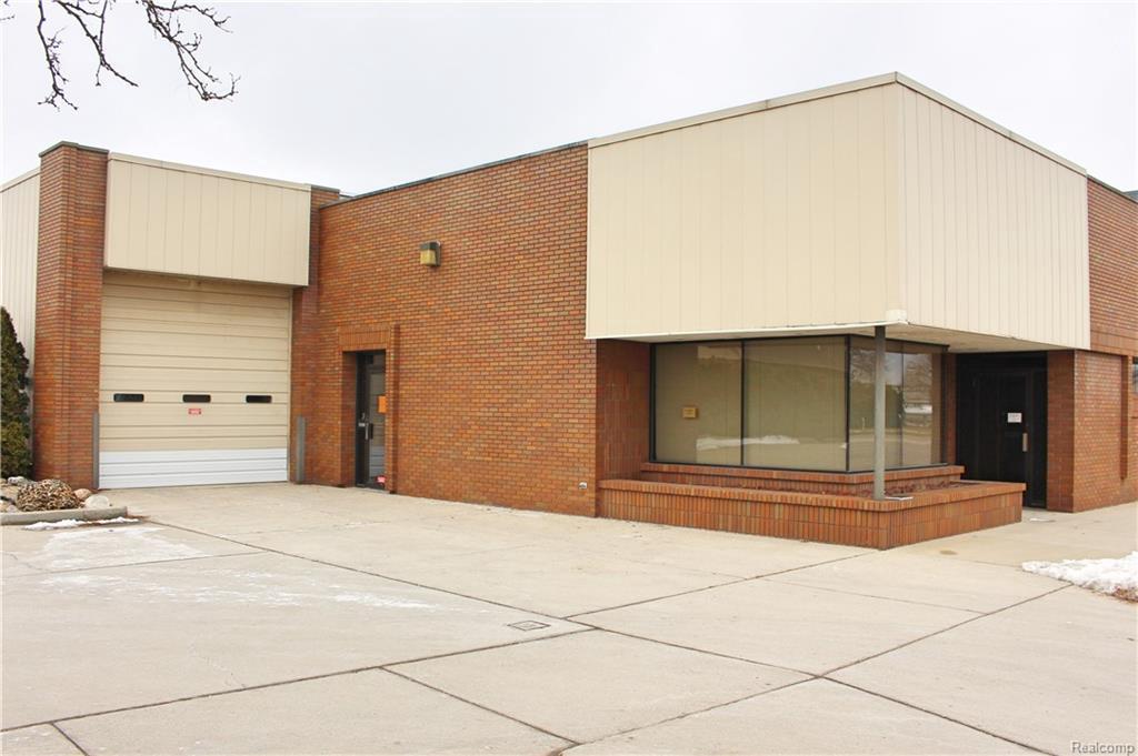 960 Biddle Ave - Photo 1