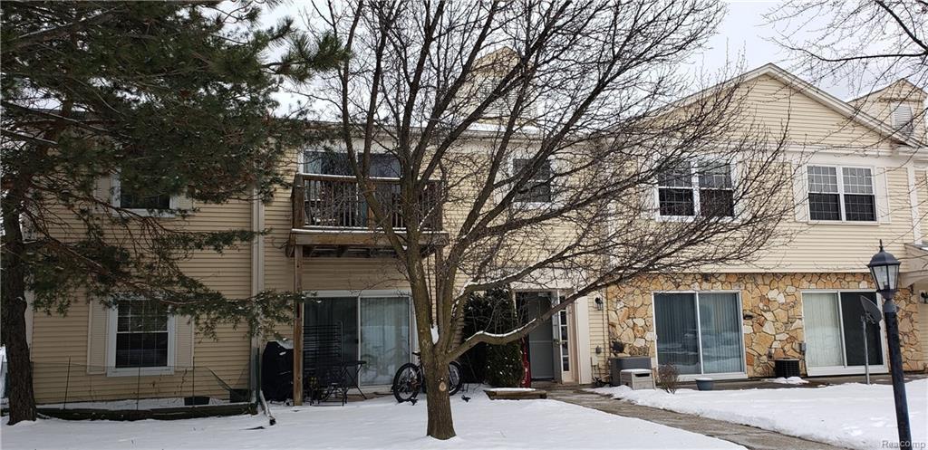 831 Bloomfield Village Blvd - Photo 1