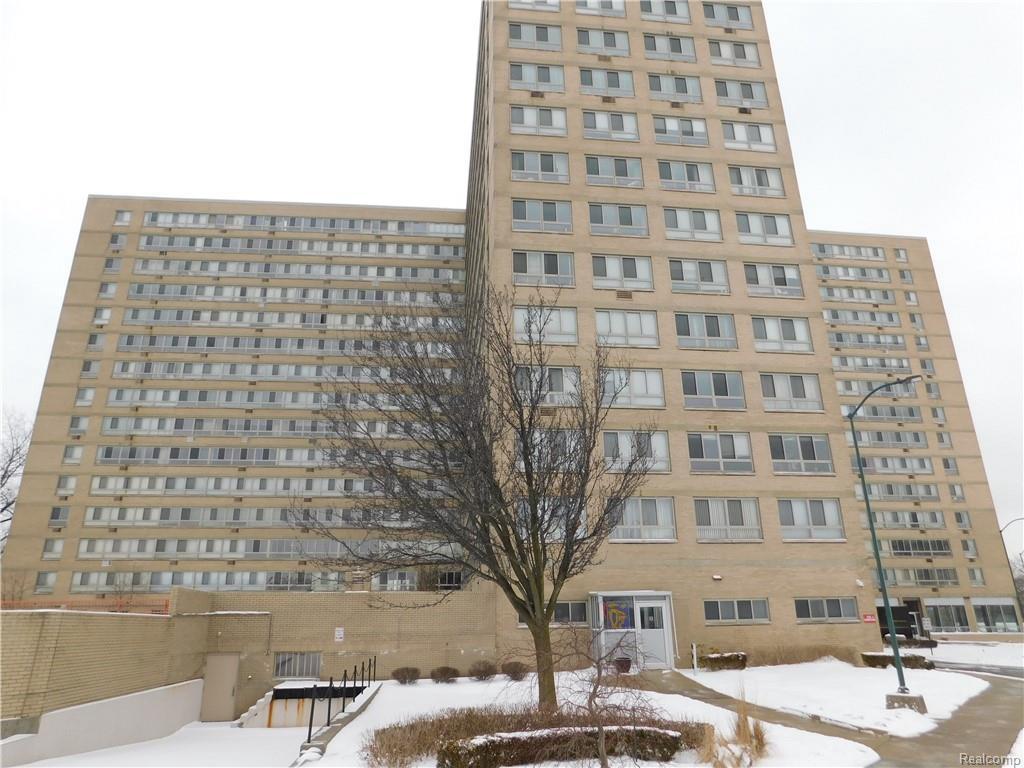 8900 Jefferson Ave - Photo 1