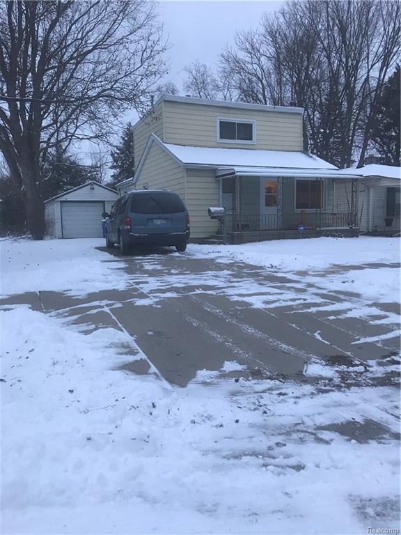 25552 Currier St - Photo 1