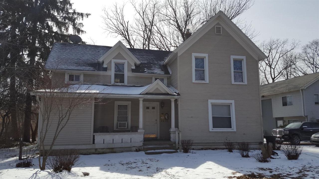 1017 Washtenaw Rd - Photo 1