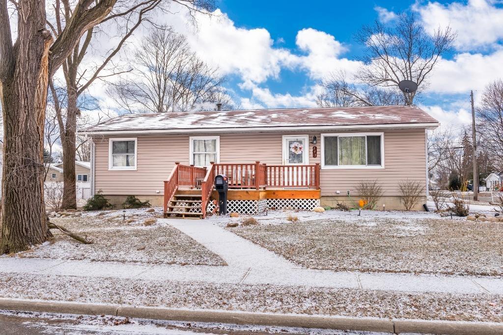 147 Michigan Ave - Photo 1