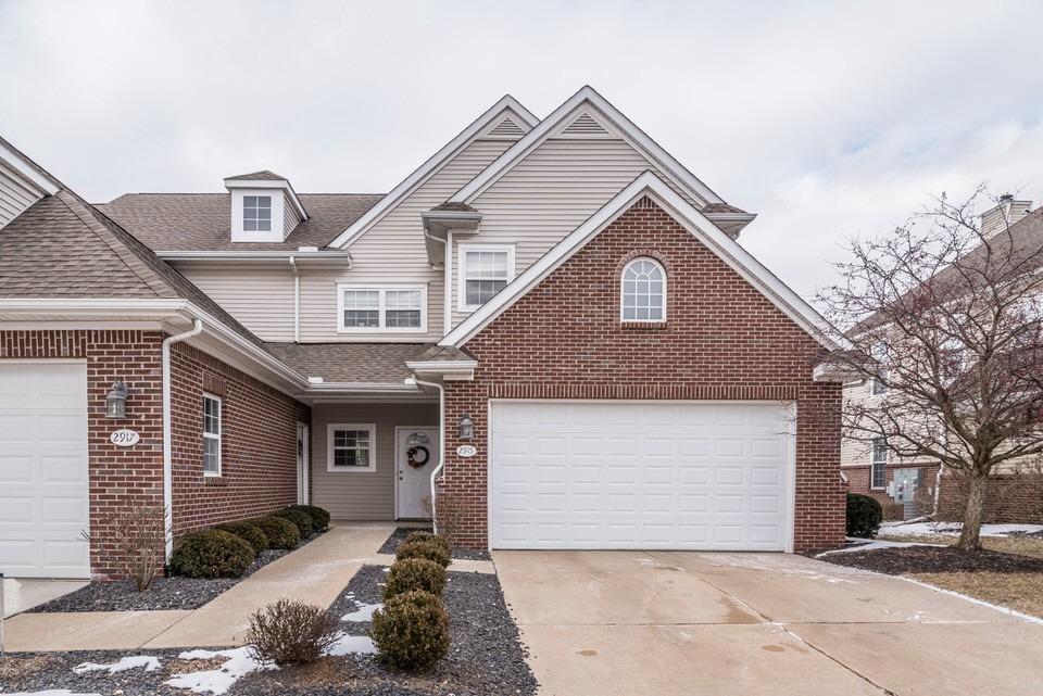 2915 Knightsbridge Cir - Photo 1