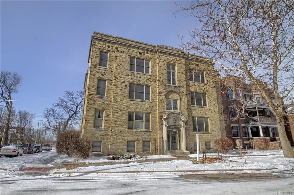 5201 Commonwealth - Photo 1