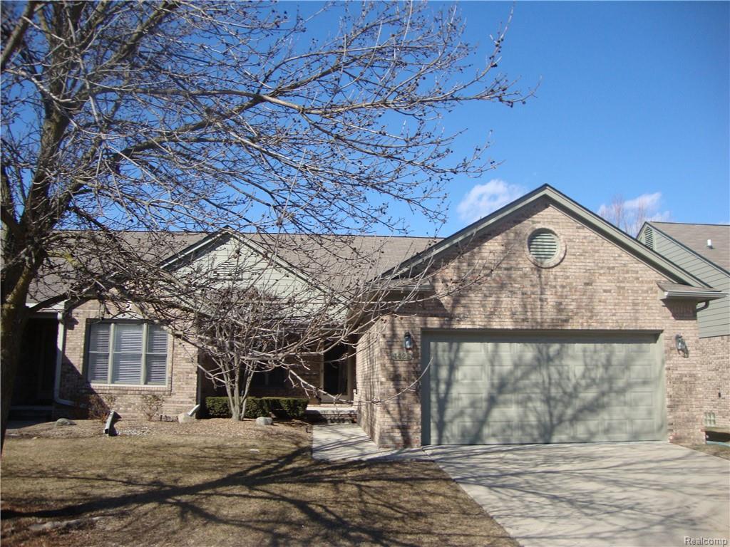 4423 Larkspur Crt - Photo 1