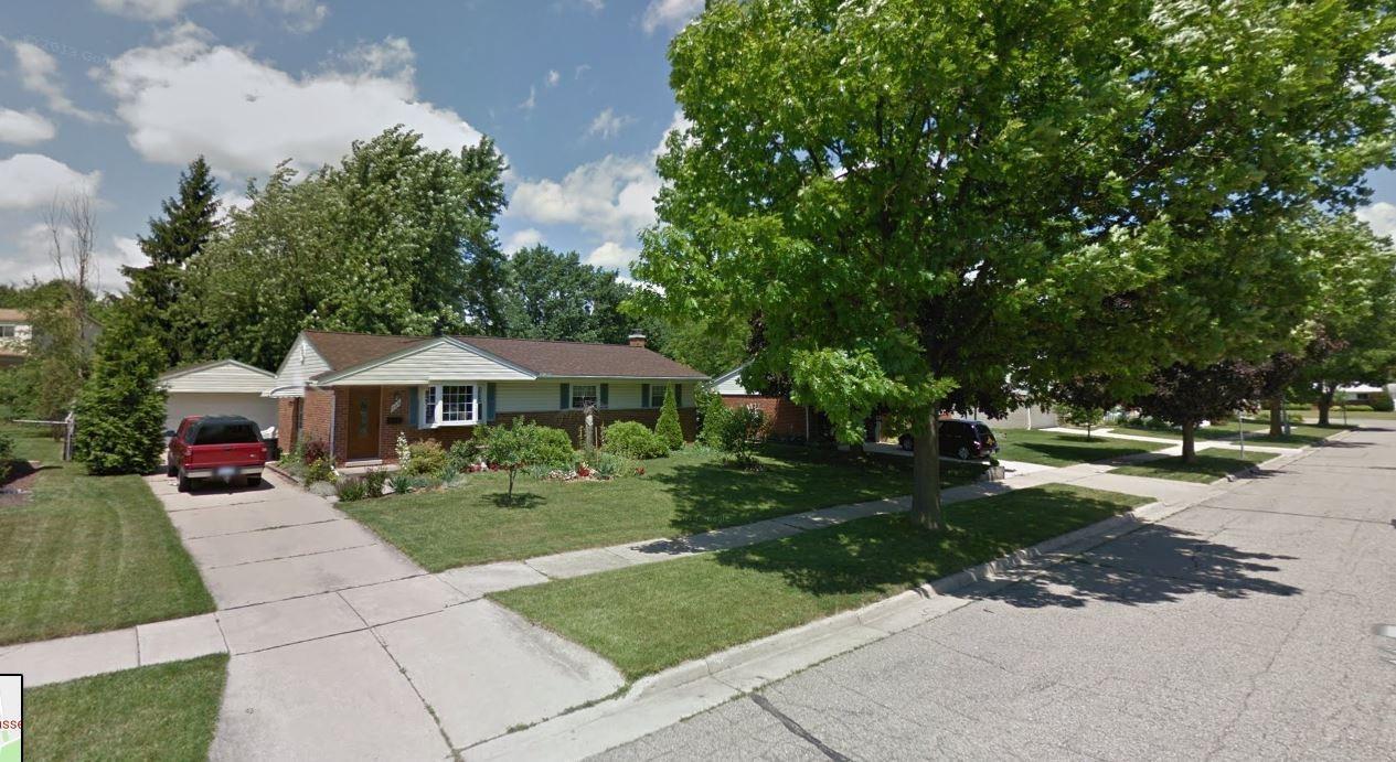 724 Bassett Dr - Photo 1