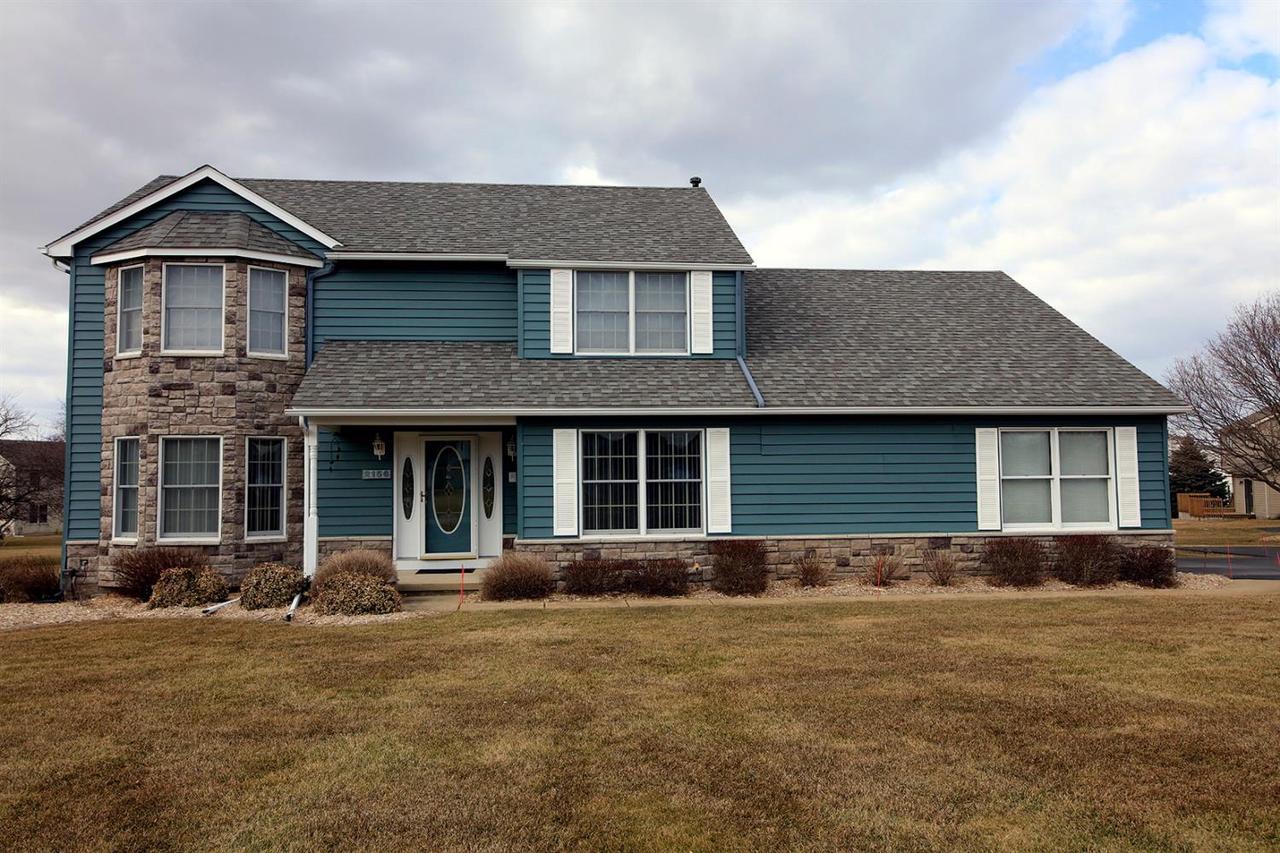 2156 Maple Creek Cir - Photo 1