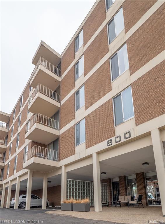 600 Brown St - Photo 1