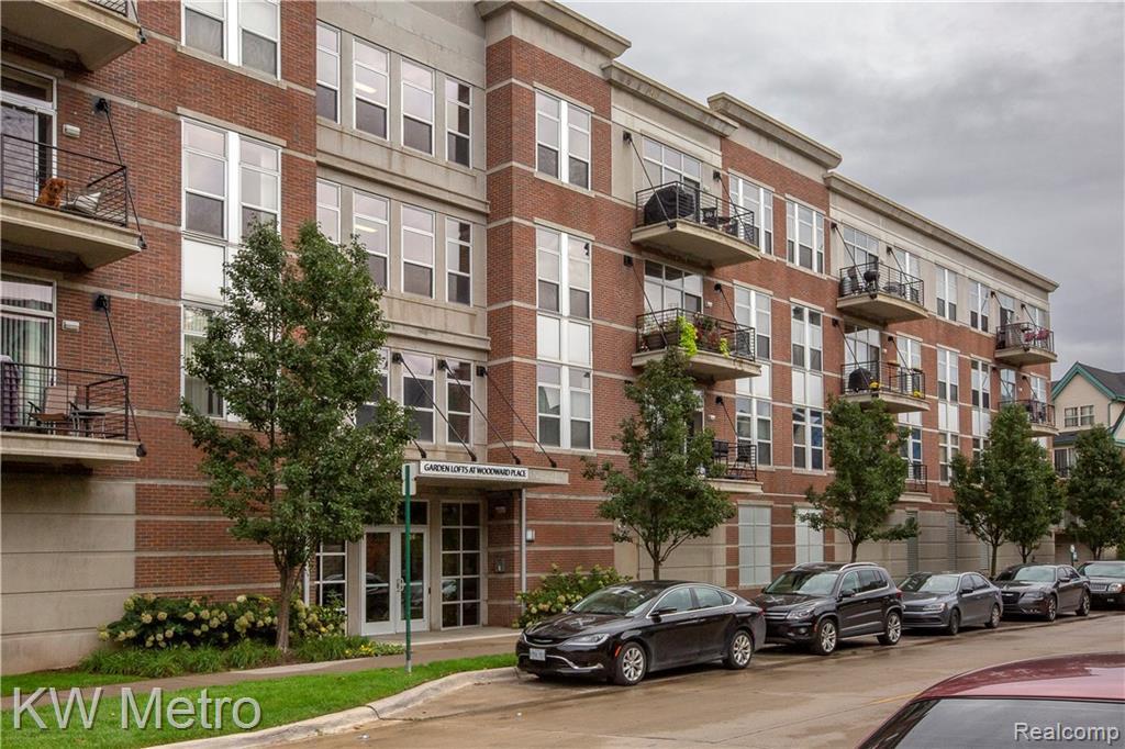 66 Winder St - Photo 1